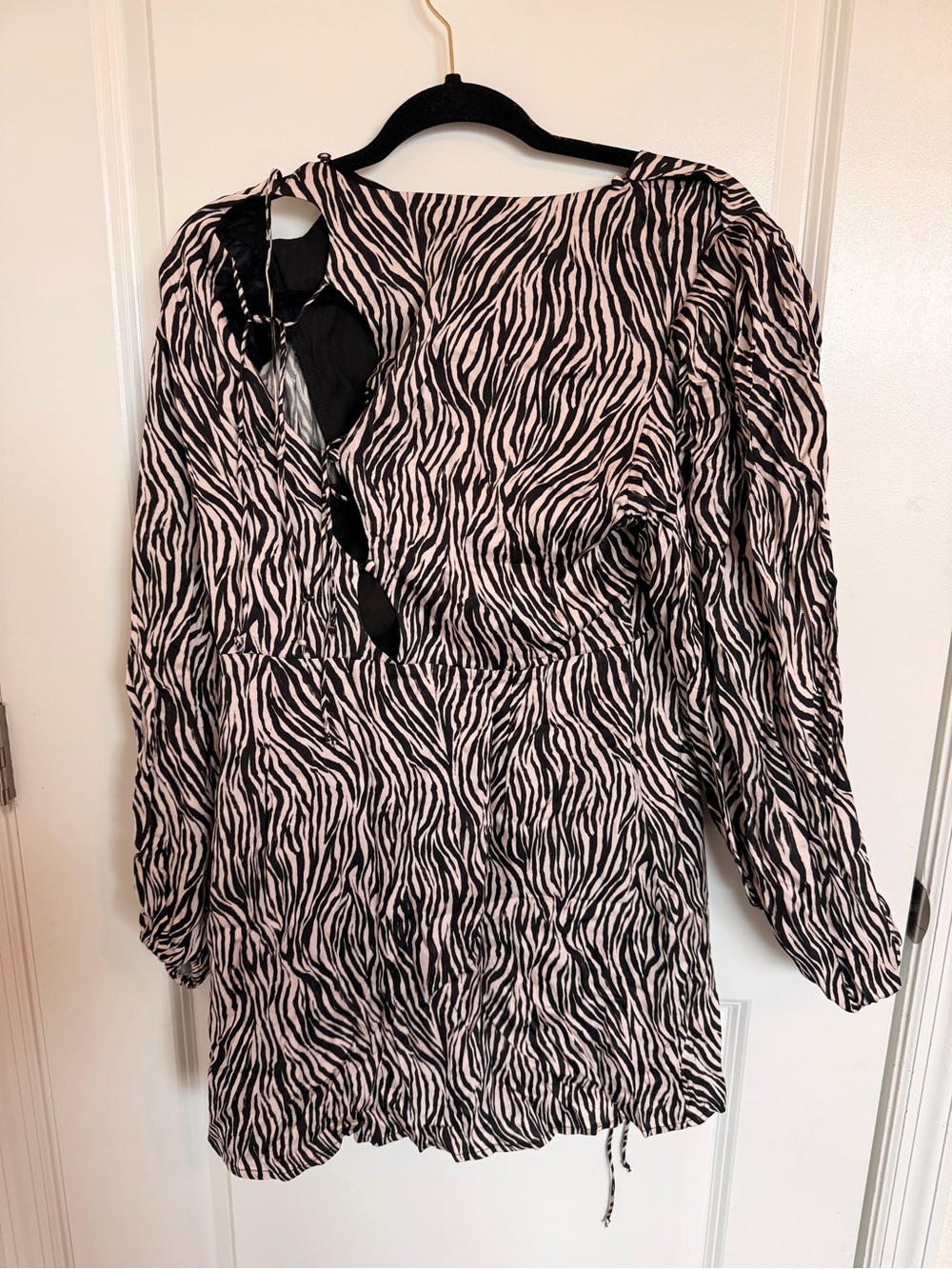 NWT For Love & Lemons Rosita Mini Dress Large - Picture 6 of 7